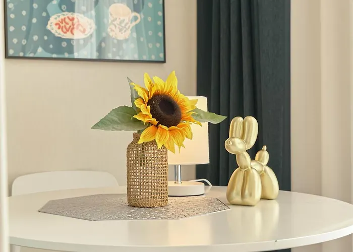 Apartment Comocasa Fully Furnished *